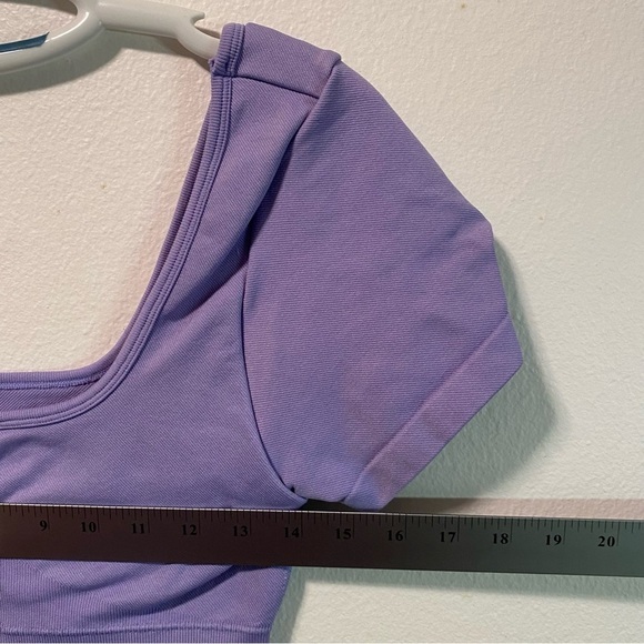 Forever 21 Crop Top Women’s Size Large Purple - Picture 6 of 8